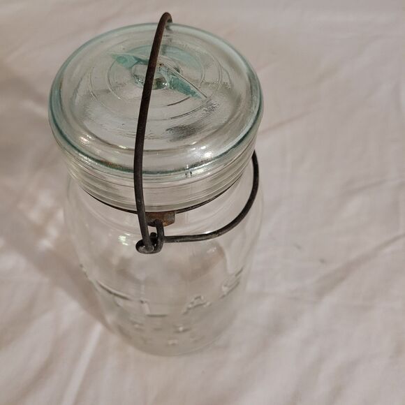 Small Glass Pumpkin Candy Jar And Vtg ATLAS EZ Seal Qt Jar - Picture 6 of 11